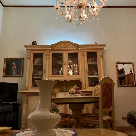 La Casa Di Nonna דירה