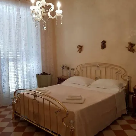 La Casa Di Nonna * نابولي