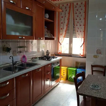 شقة La Casa Di Nonna نابولي